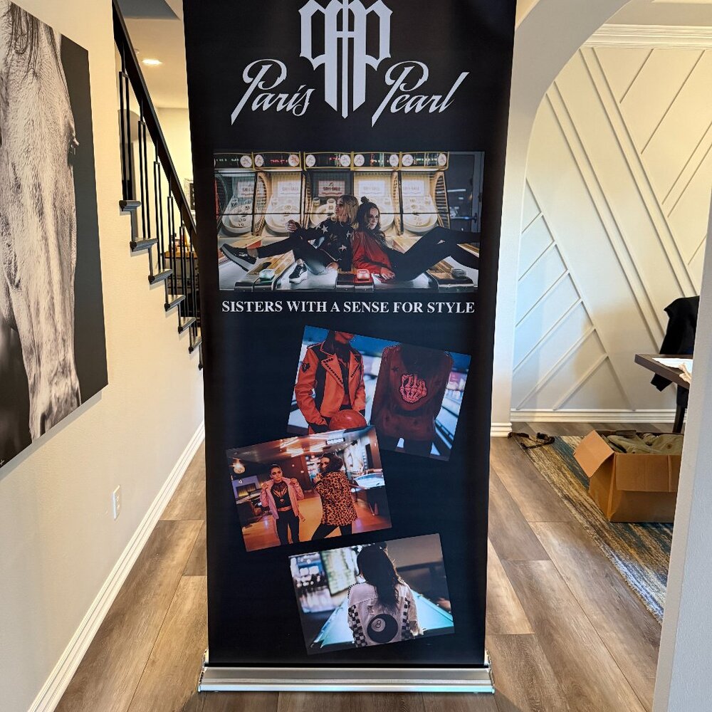 Banner Stand - Retractable
